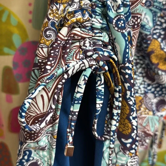 Bar III For Macys Swimsuit. Large. NWT - Picture 4 of 14